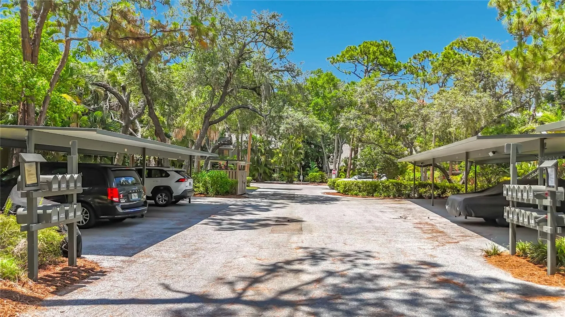 1715 Pelican Cove Road Sarasota FL 34231