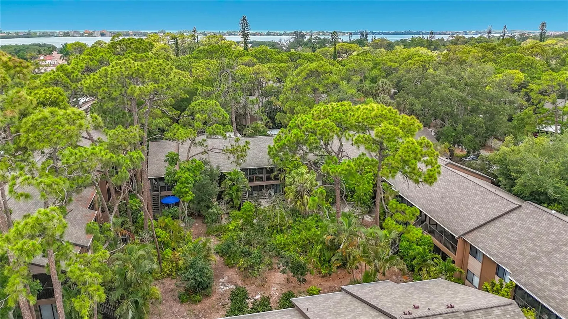 1715 Pelican Cove Road Sarasota FL 34231