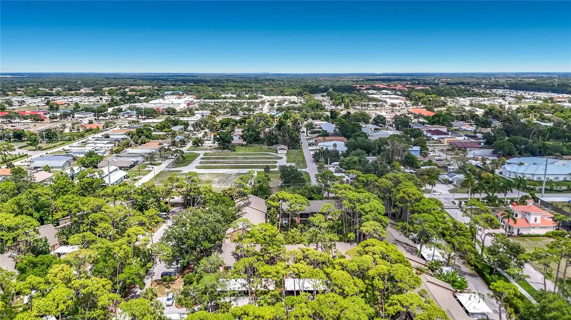 1715 Pelican Cove Road Sarasota FL 34231
