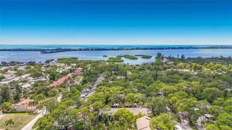 1715 Pelican Cove Road Sarasota FL 34231