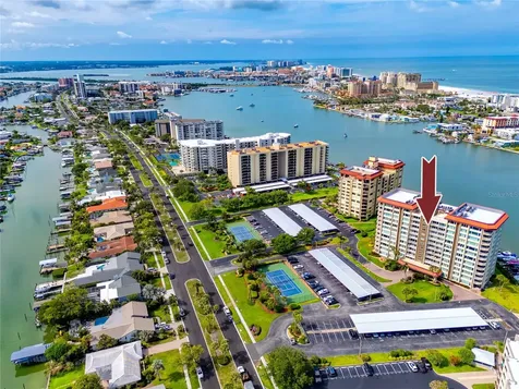 736 Island Way Clearwater Beach FL 33767