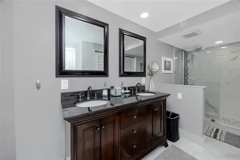 736 Island Way Clearwater Beach FL 33767
