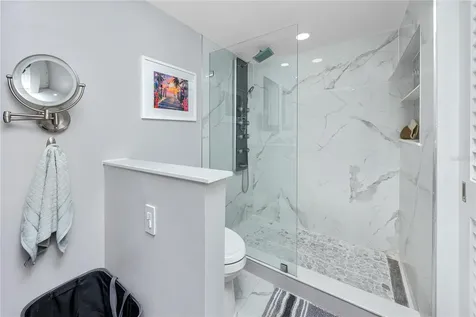 736 Island Way Clearwater Beach FL 33767