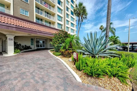 736 Island Way Clearwater Beach FL 33767