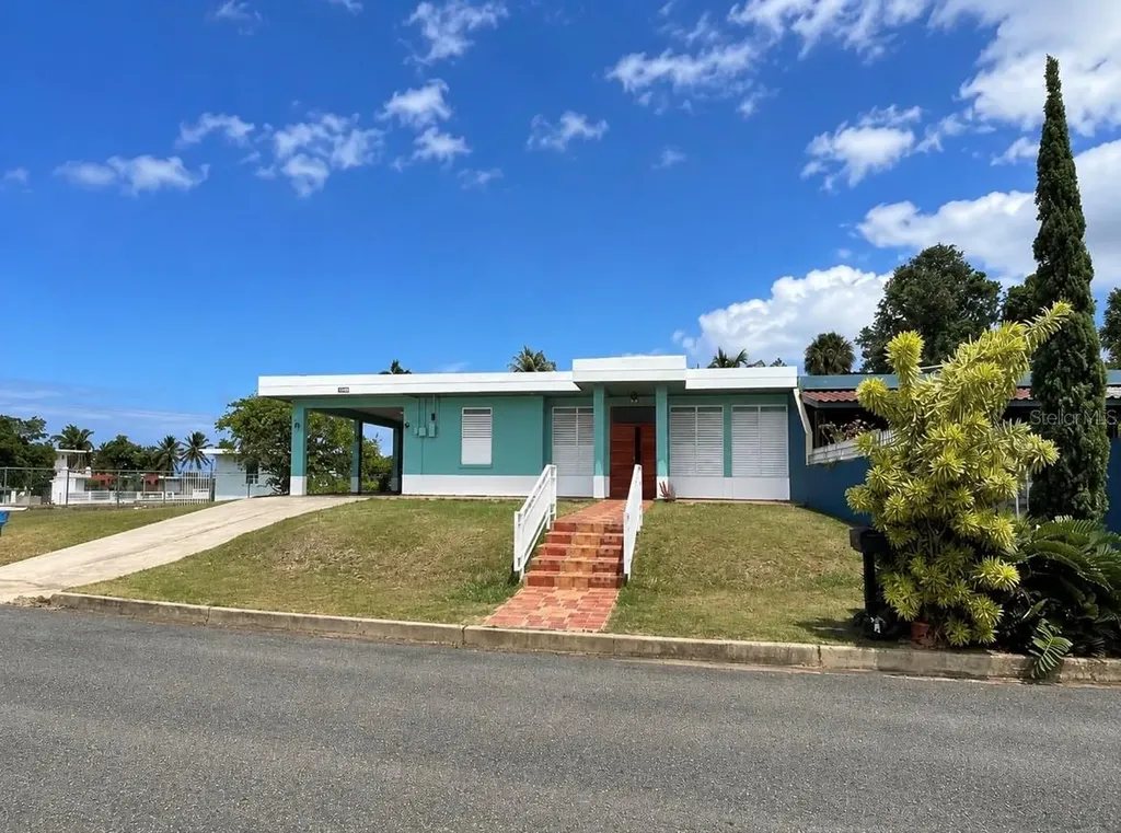 Circulo C Casa En Ramey Aguadilla PR 00603