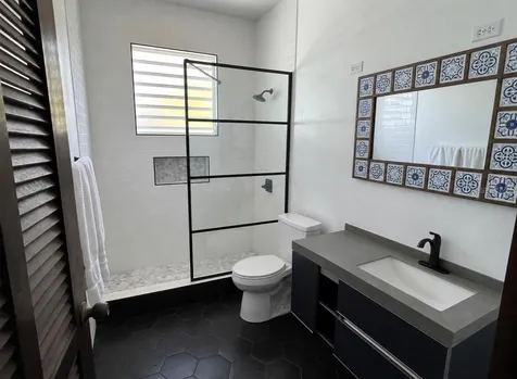Circulo C Casa En Ramey Aguadilla PR 00603