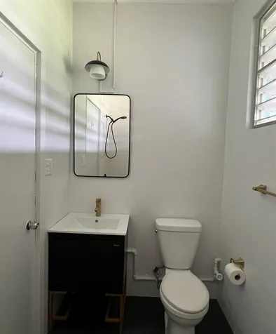 Circulo C Casa En Ramey Aguadilla PR 00603
