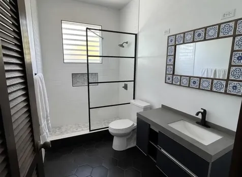 Circulo C Casa En Ramey Aguadilla PR 00603