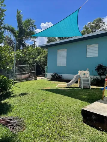 Circulo C Casa En Ramey Aguadilla PR 00603