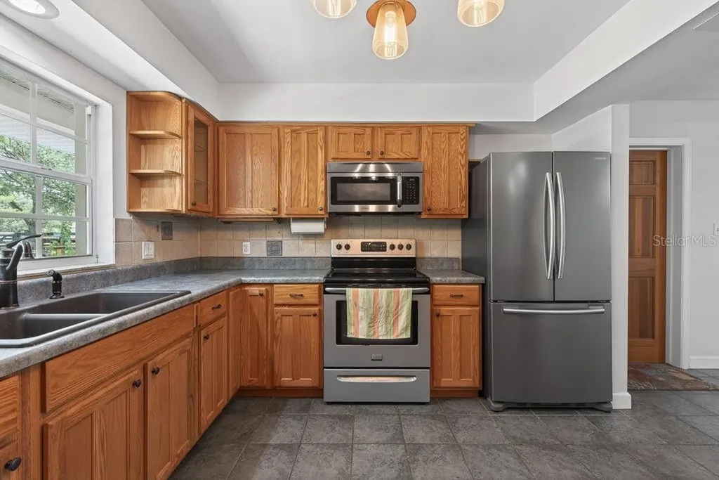 18410 30th Street Lutz FL 33559