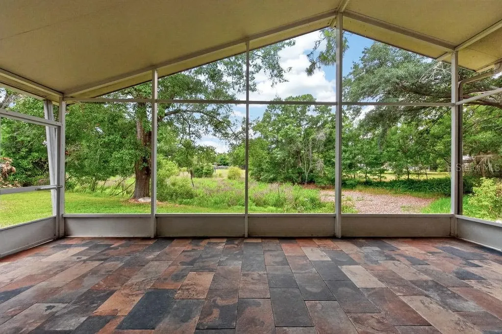 18410 30th Street Lutz FL 33559