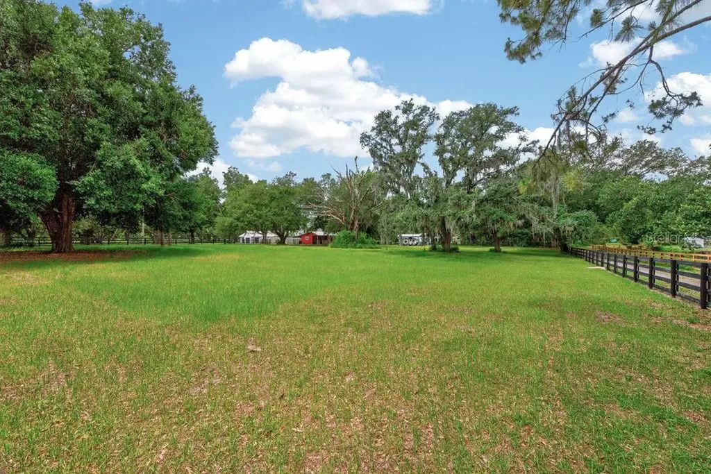 18410 30th Street Lutz FL 33559