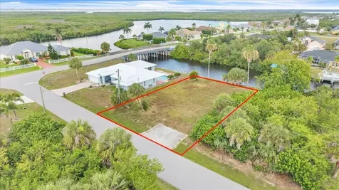4515 Larkspur Court Port Charlotte FL 33948