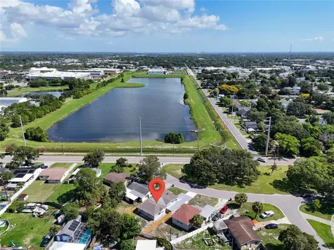 1234 29th Street N St Petersburg FL 33713