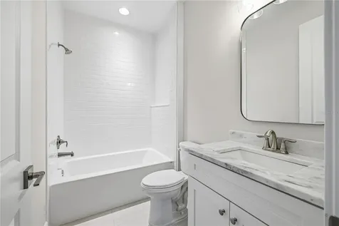 3905 W Tacon Street Tampa FL 33629