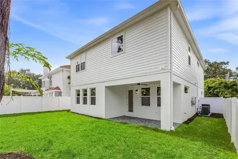 3905 W Tacon Street Tampa FL 33629