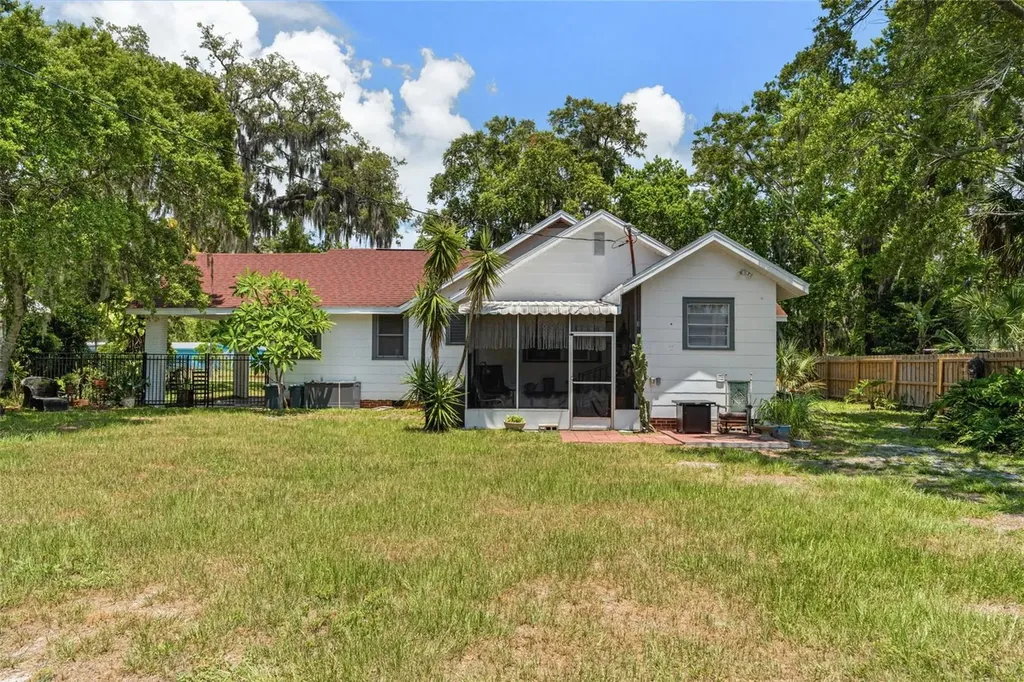 5845 Grand Boulevard New Port Richey FL 34652