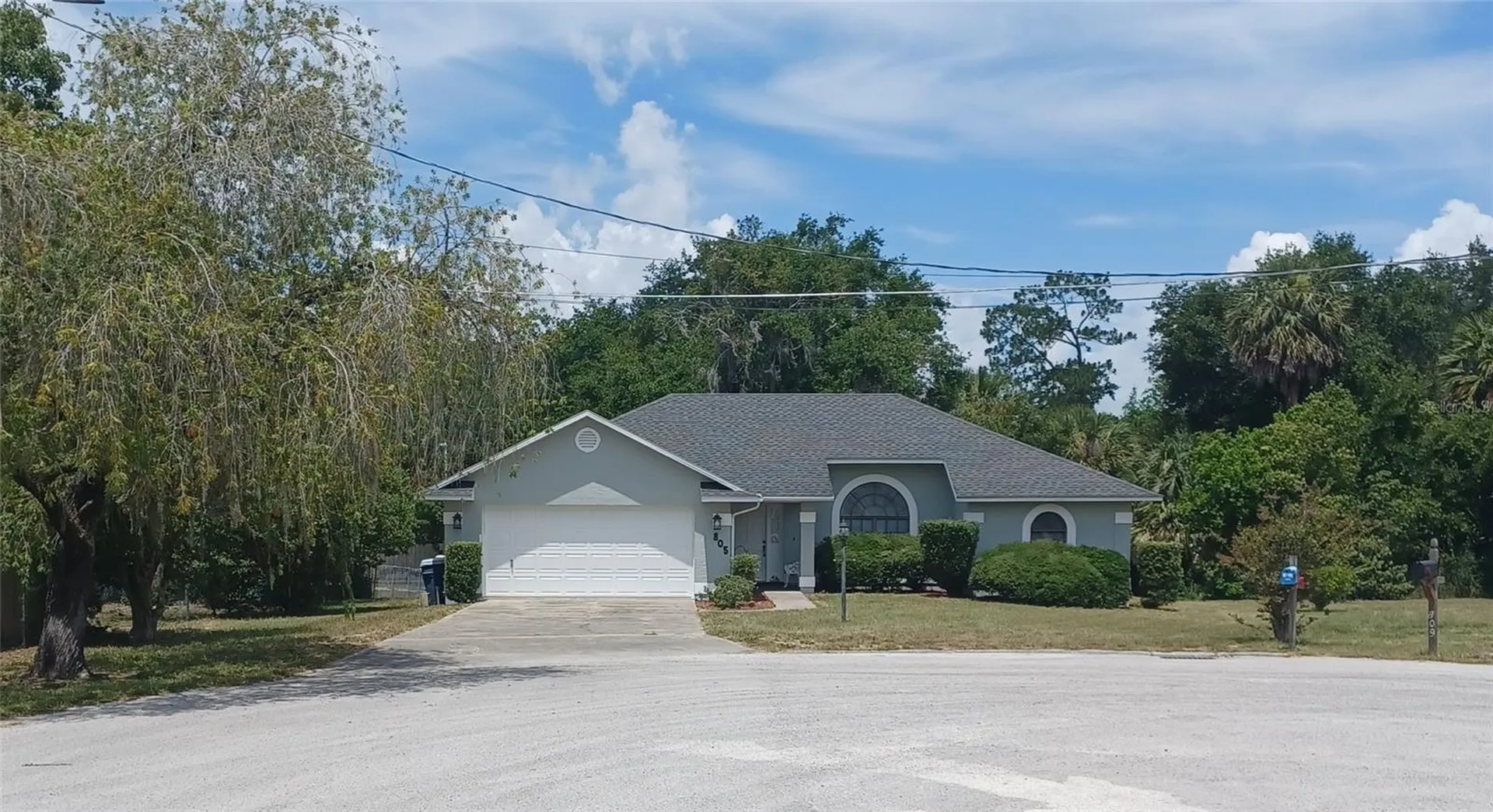 805 Velma Court Tavares FL 32778