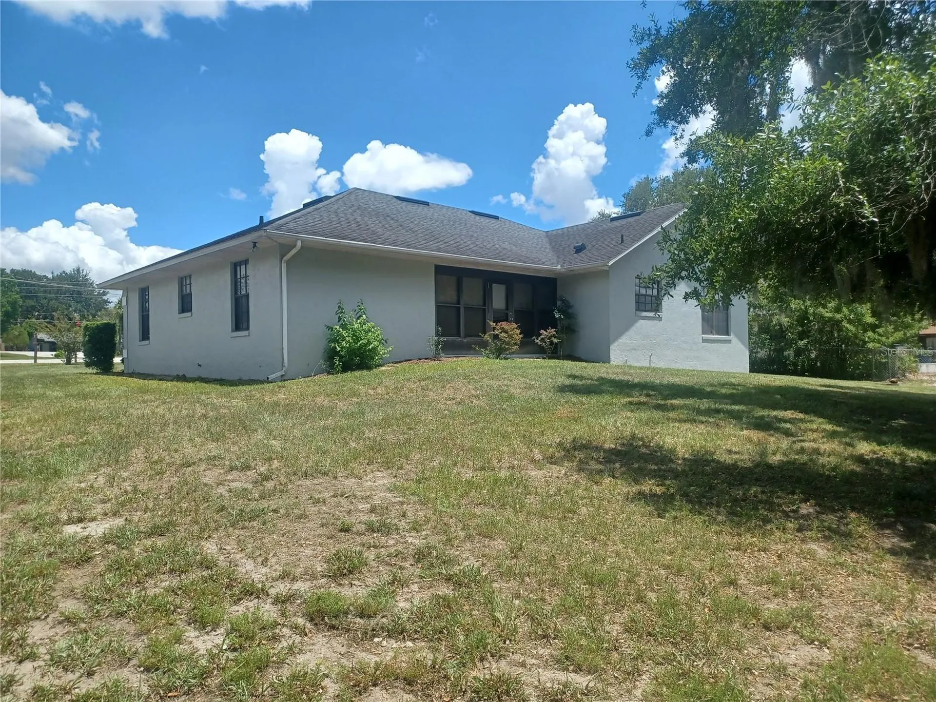 805 Velma Court Tavares FL 32778