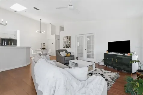 11844 Skylake Place Tampa FL 33617