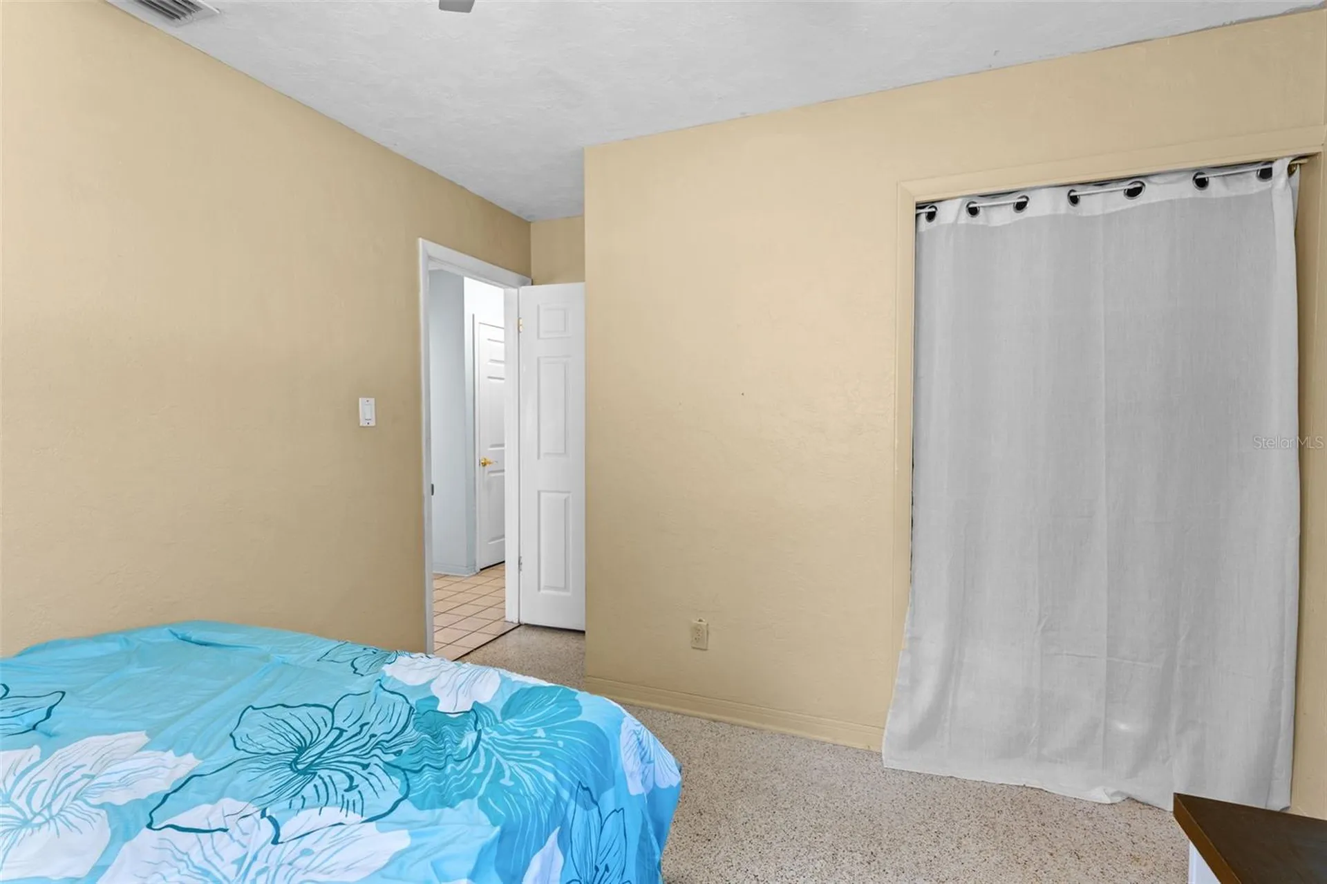 2833 56th Lane N St Petersburg FL 33710