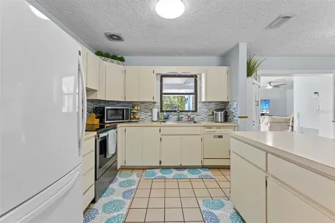 2833 56th Lane N St Petersburg FL 33710