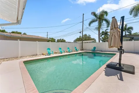 2833 56th Lane N St Petersburg FL 33710