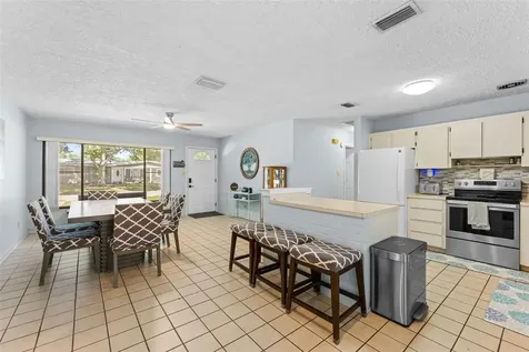 2833 56th Lane N St Petersburg FL 33710