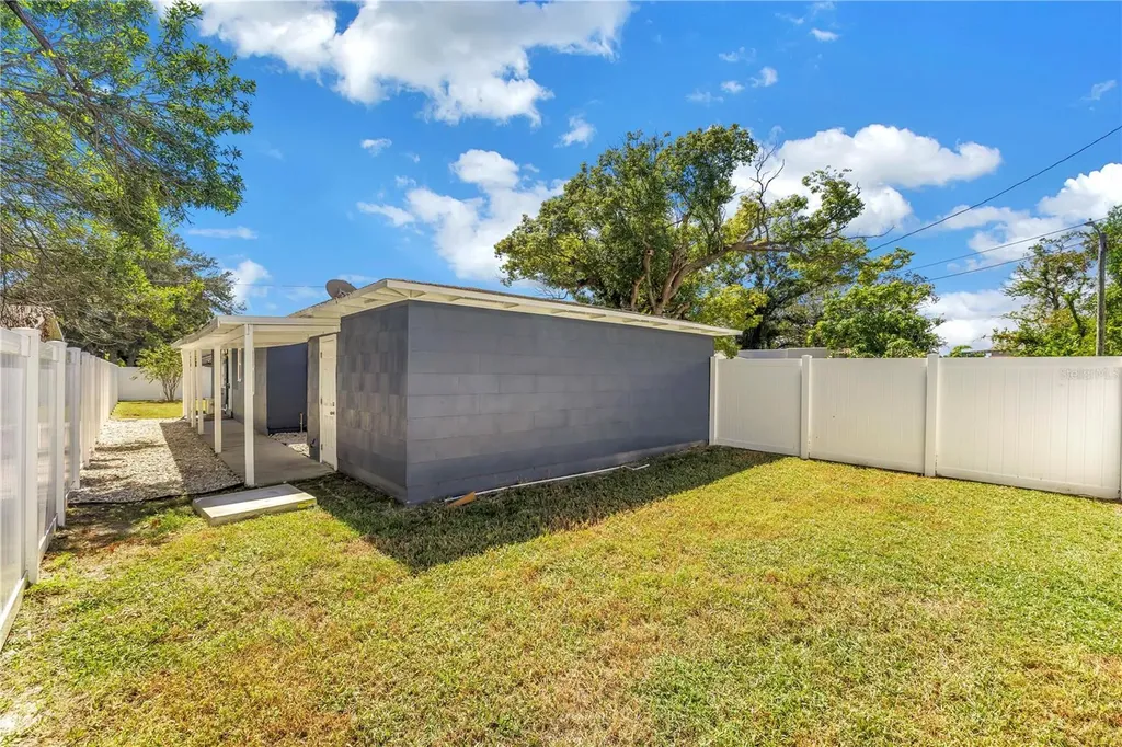 450 47th Street S St Petersburg FL 33711