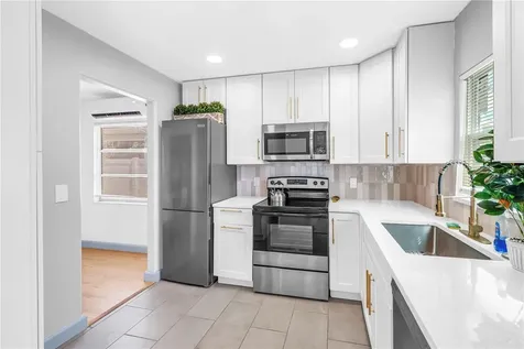 450 47th Street S St Petersburg FL 33711