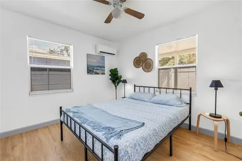 450 47th Street S St Petersburg FL 33711