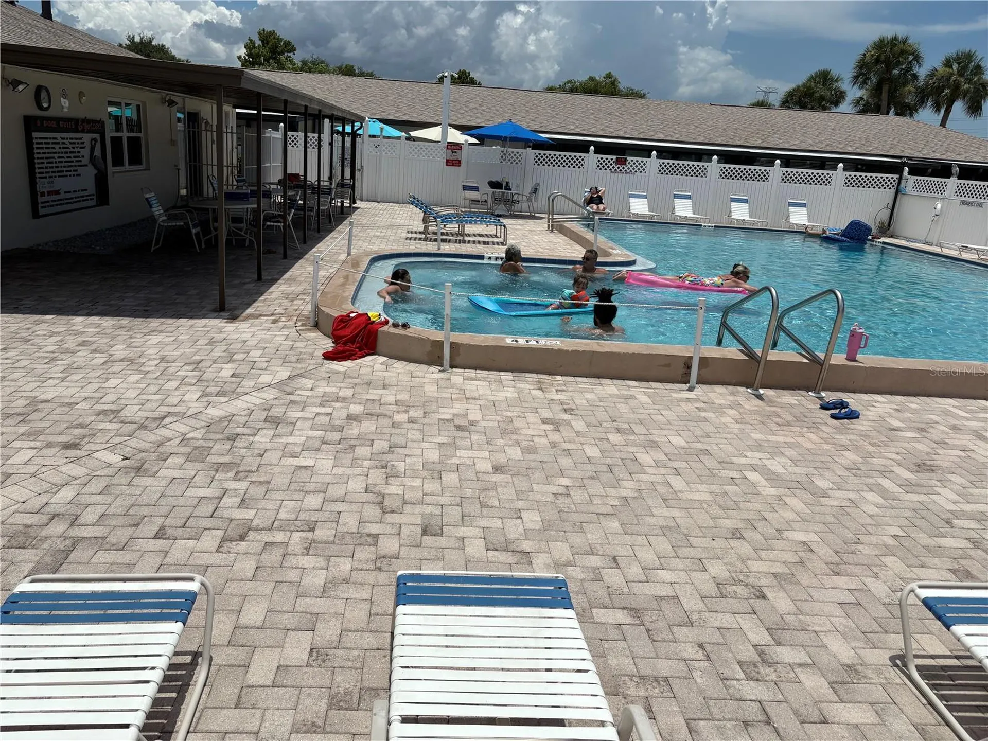 24862 Us Highway 19 N Clearwater FL 33763