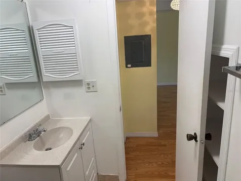 24862 Us Highway 19 N Clearwater FL 33763