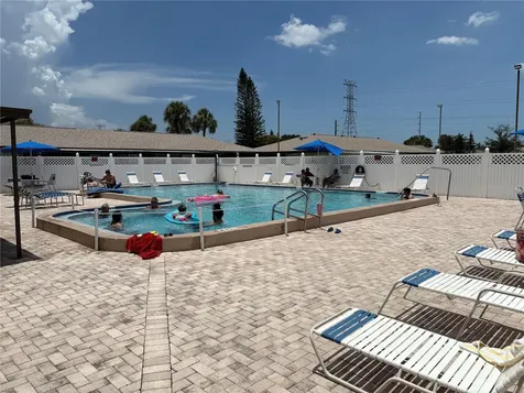 24862 Us Highway 19 N Clearwater FL 33763
