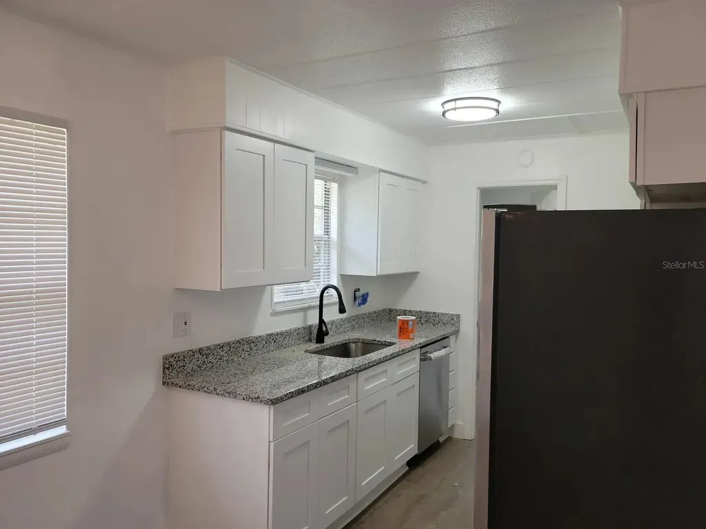 909 W Circle Street Avon Park FL 33825