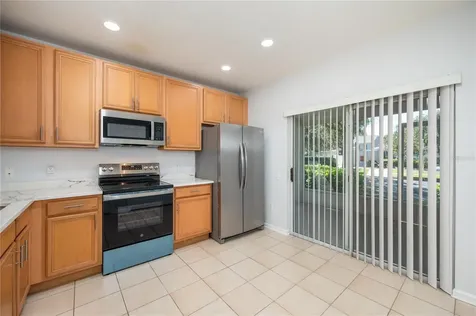 1150 Vineland Place Lake Mary FL 32746