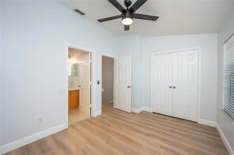 1150 Vineland Place Lake Mary FL 32746