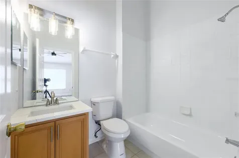 1150 Vineland Place Lake Mary FL 32746