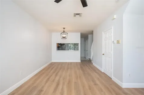 1150 Vineland Place Lake Mary FL 32746