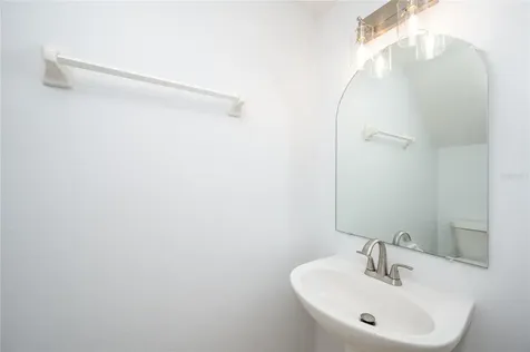 1150 Vineland Place Lake Mary FL 32746