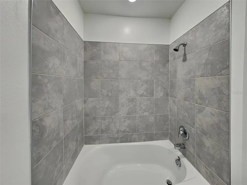 4273 Babbling Brook Way Kissimmee FL 34746