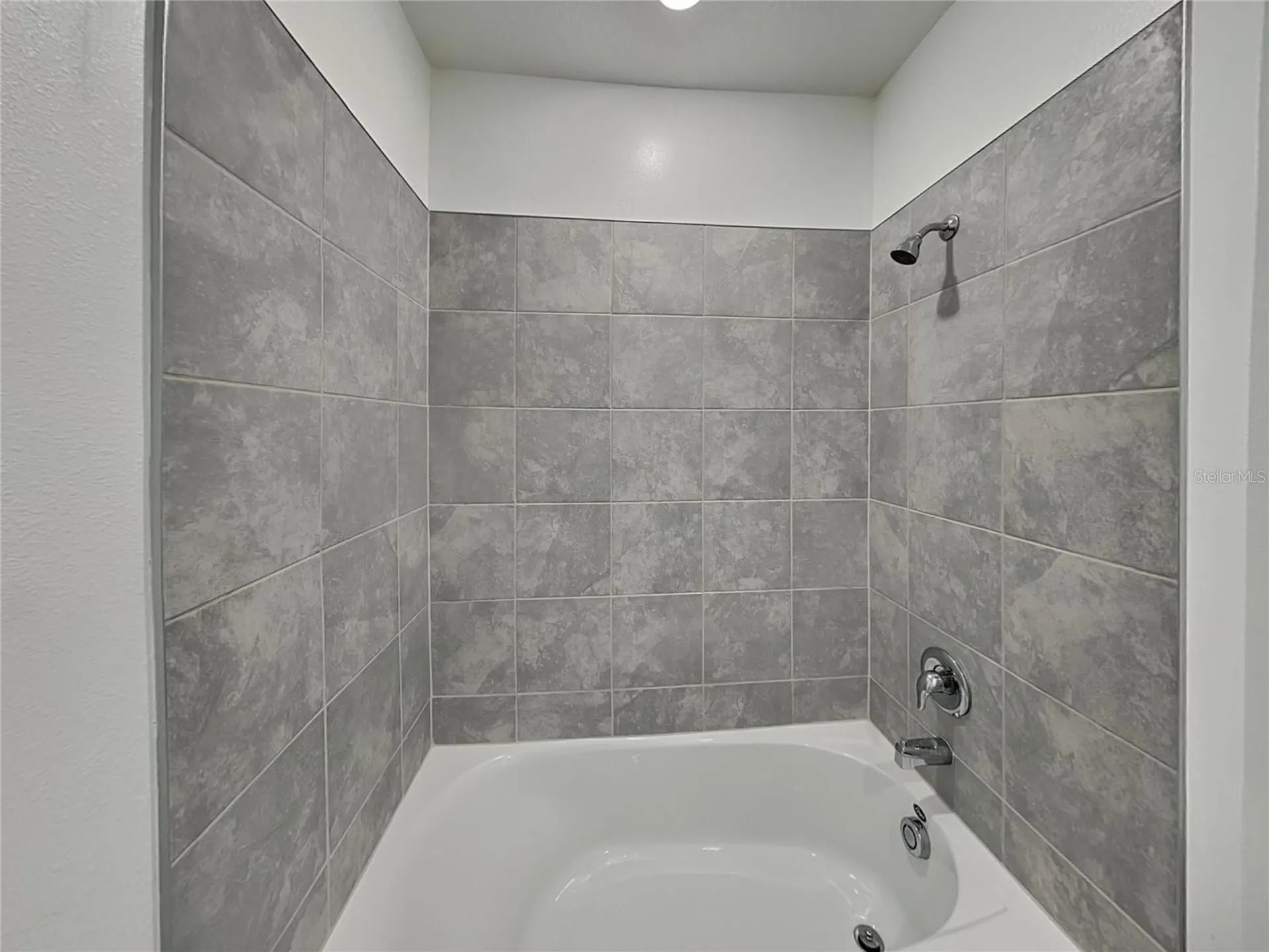 4273 Babbling Brook Way Kissimmee FL 34746