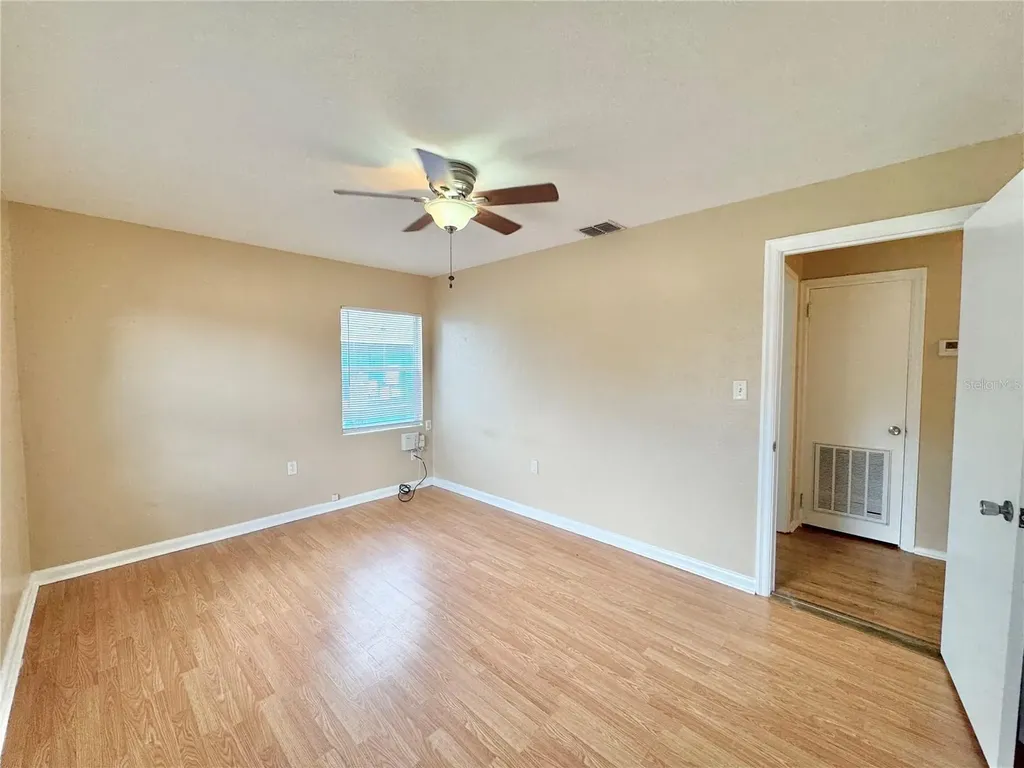 921 Avenue E NE Winter Haven FL 33881