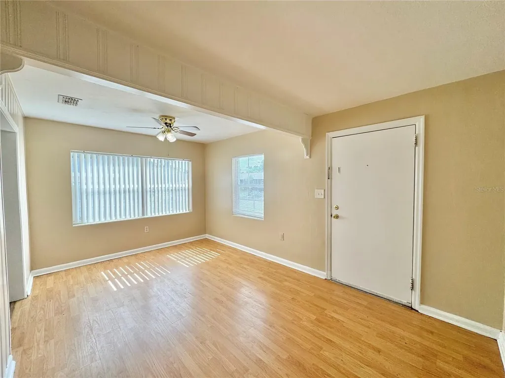 921 Avenue E NE Winter Haven FL 33881