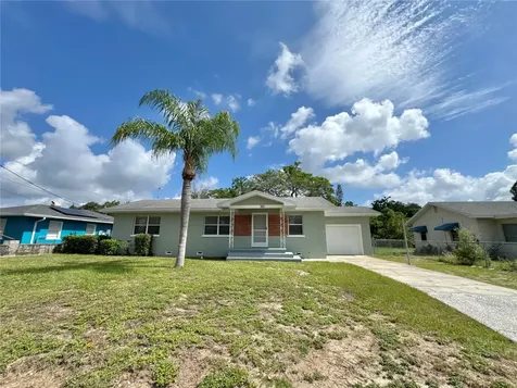 921 Avenue E NE Winter Haven FL 33881