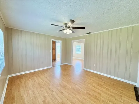 921 Avenue E NE Winter Haven FL 33881