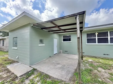 921 Avenue E NE Winter Haven FL 33881
