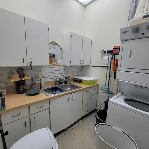 1162 W Osceola Parkway Kissimmee FL 34741