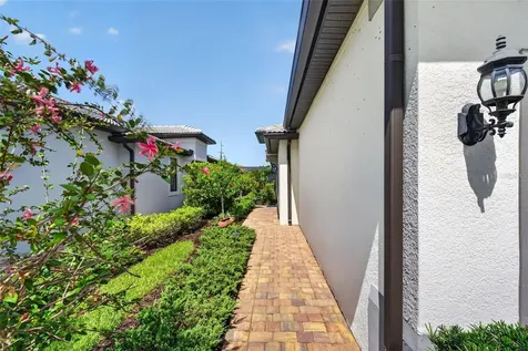 12287 Myrtle Bay Court Sarasota FL 34238