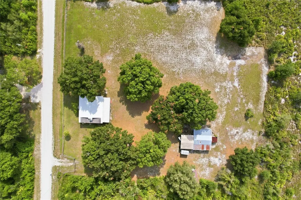 2616 Hacienda Drive Lorida FL 33857